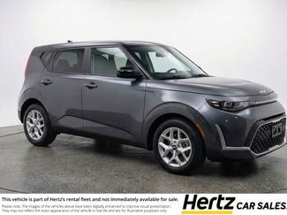 Used 2025 Kia Soul LX w/ LX Technology Package FWD video 1