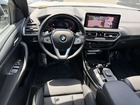 Used 2023 BMW X4 xDrive30i w/ Premium Package AWD/4WD image 9