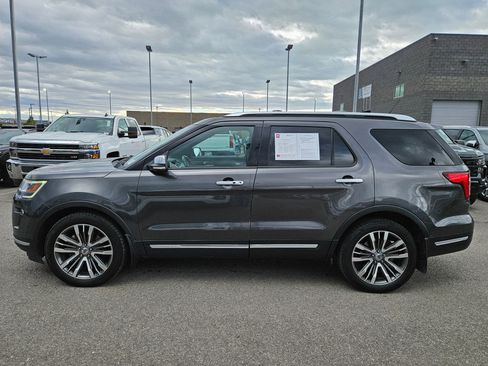 Used 2018 Ford Explorer Platinum image 9