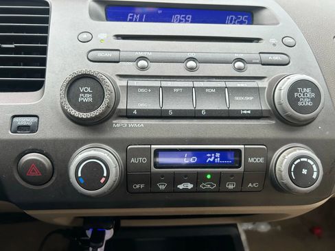 Used 2008 Honda Civic Hybrid Sedan image 12