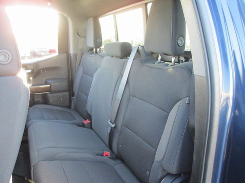 Used 2021 GMC Sierra 1500 SLE w/ X31 Off-Road Package image 17