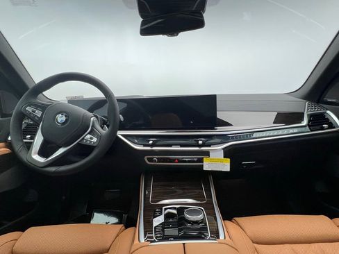 New 2026 BMW X5 xDrive40i w/ Premium Package AWD/4WD image 10