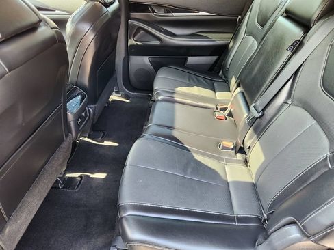 Used 2023 INFINITI QX60 Pure AWD/4WD image 11