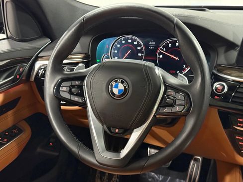 Used 2018 BMW 640i Gran Turismo xDrive 640i Gran Turismo xDrive Sedan image 24