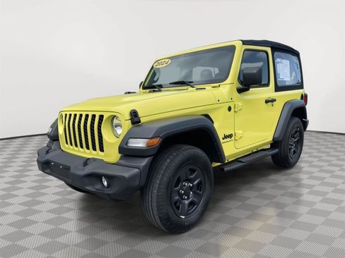 Used 2024 Jeep Wrangler Sport AWD/4WD image 10