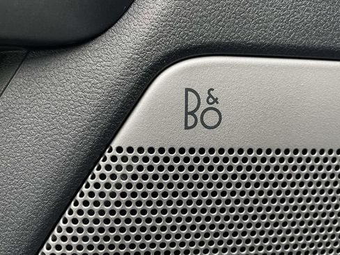 New 2026 Ford F250 Lariat w/ Black Appearance Package image 17