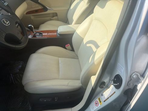 Used 2009 Lexus IS 250 AWD image 29