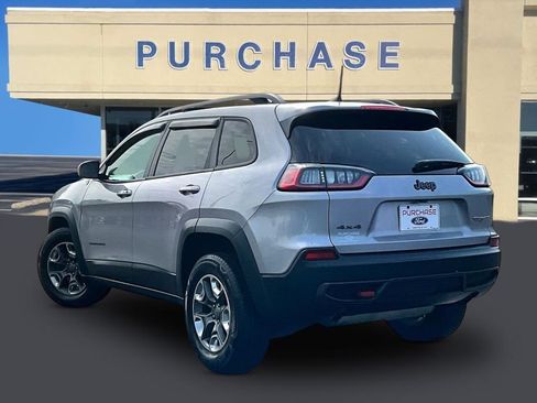 Used 2019 Jeep Cherokee Trailhawk w/ Cold Weather Group AWD/4WD image 4