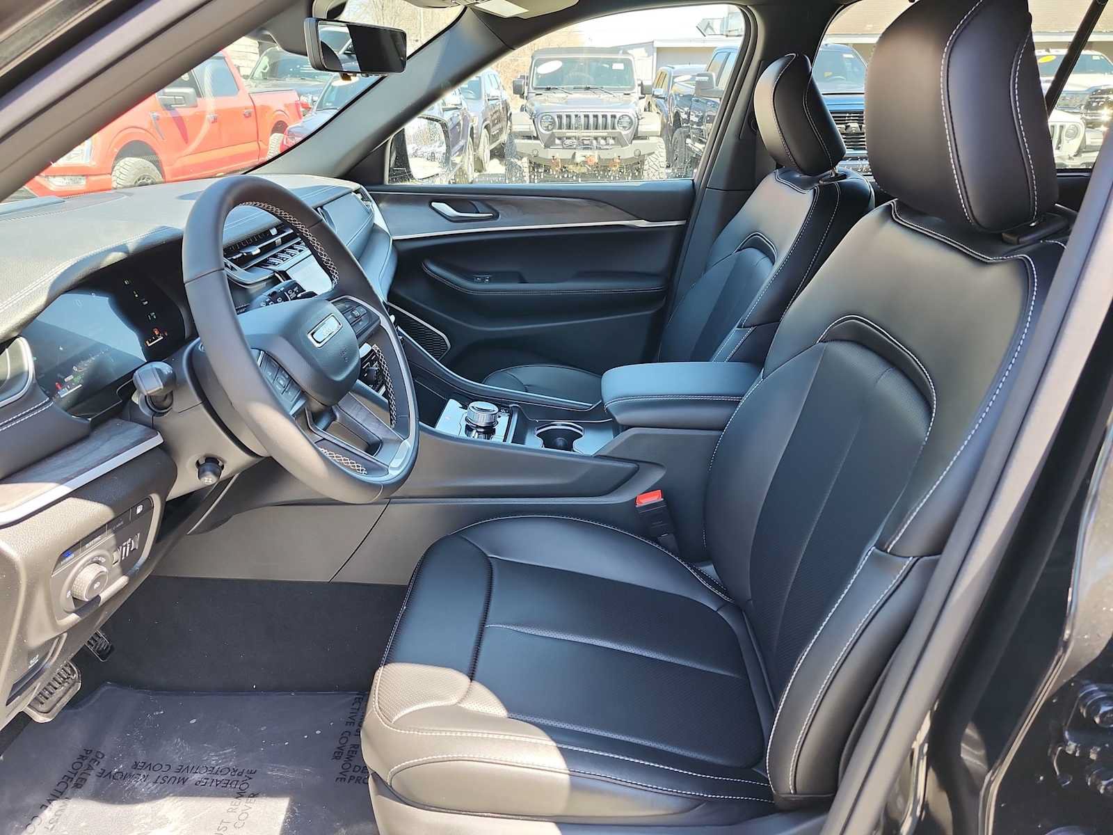 New 2024 Jeep Grand Cherokee Limited 4xe w/ Luxury Tech Group II AWD/4WD image 11