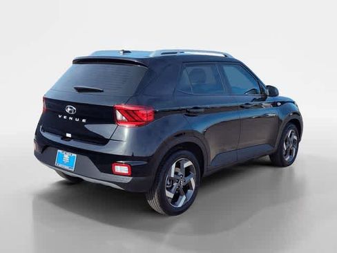 New 2026 Hyundai Venue SEL image 6