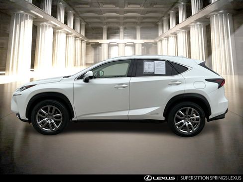 Used 2015 Lexus NX 300h AWD image 8