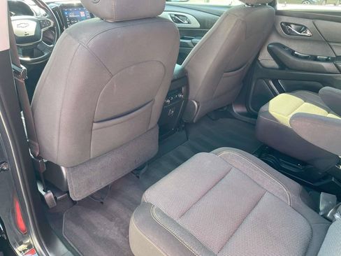 Used 2020 Chevrolet Traverse LT FWD image 26