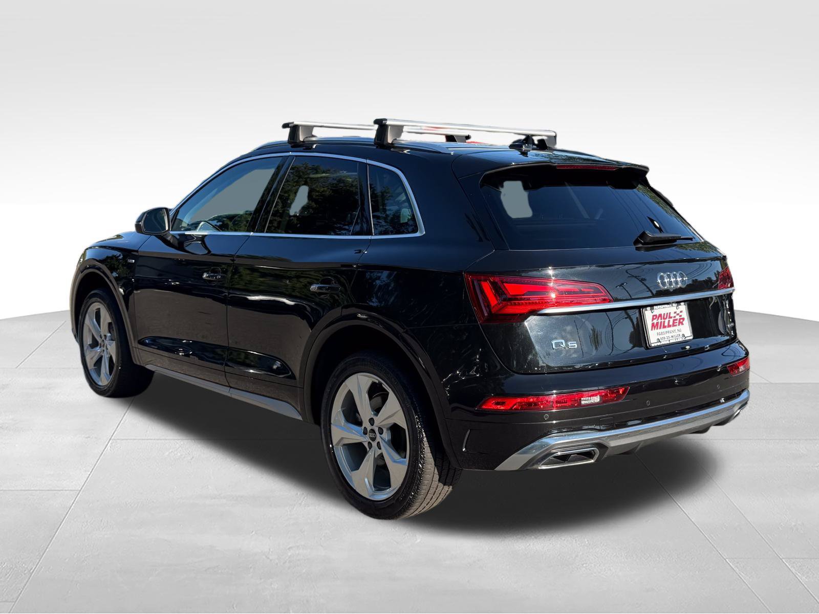 Used 2023 Audi Q5 2.0T Premium Plus w/ Premium Plus Package AWD/4WD image 5