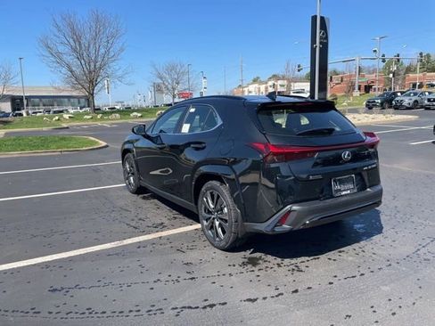 New 2026 Lexus UX 300h AWD image 5