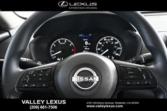 Used 2025 Nissan Altima 2.5 S FWD image 8