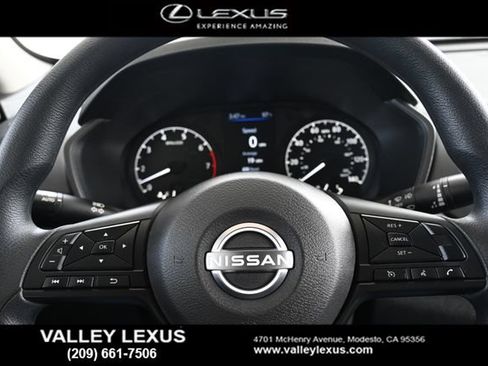 Used 2025 Nissan Altima 2.5 S FWD image 8