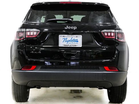 New 2026 Jeep Compass Latitude image 7