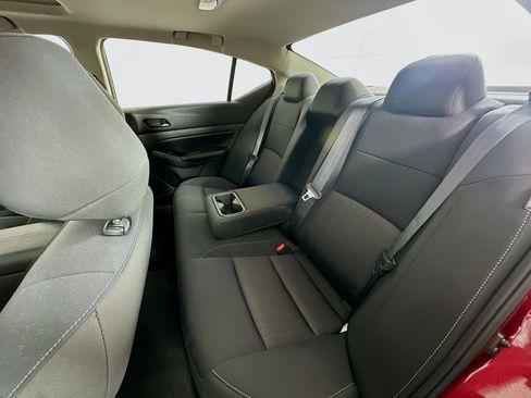 Used 2023 Nissan Altima 2.5 SV w/ SV Premium Package image 26