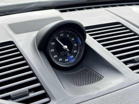 Certified 2024 Porsche 911 Carrera image 31