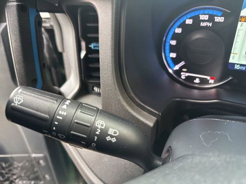 Certified 2024 Ford Bronco Black Diamond image 20