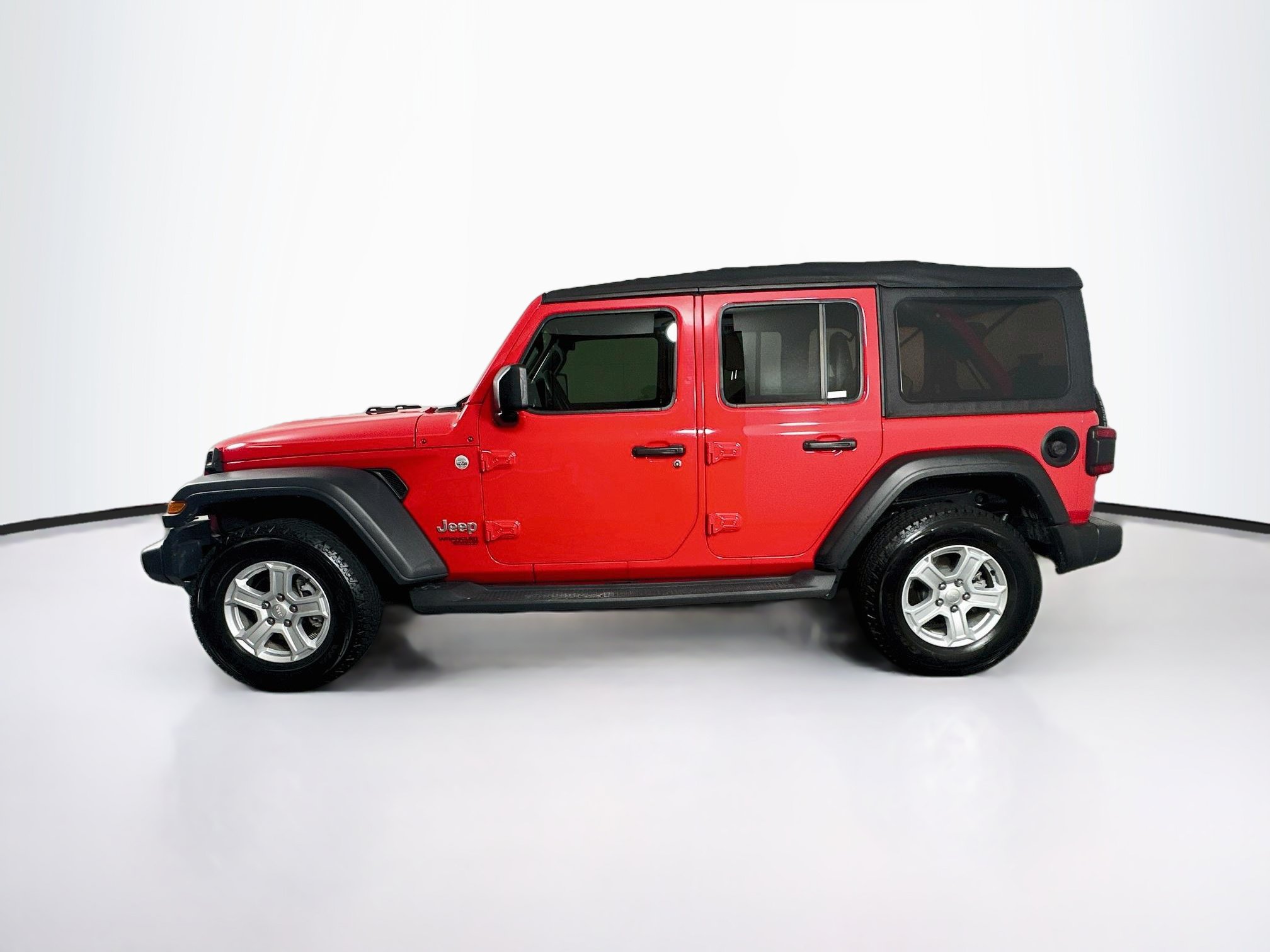 Used 2018 Jeep Wrangler Unlimited Sport S AWD/4WD image 4