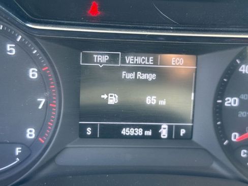 Used 2023 Chevrolet TrailBlazer LT w/ Convenience Package image 4