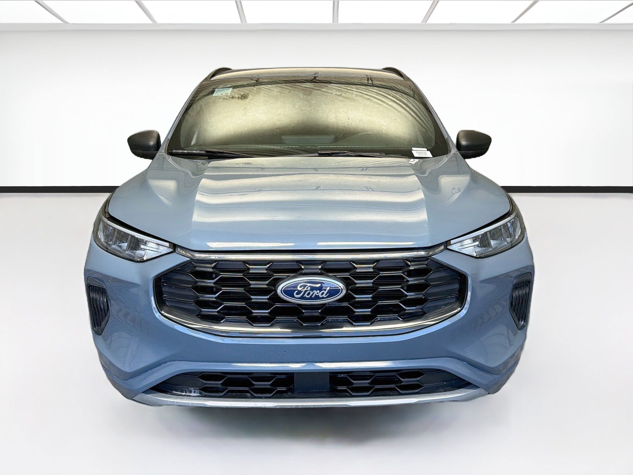 Used 2024 Ford Escape ST-Line w/ Tech Pack #1 FWD image 2