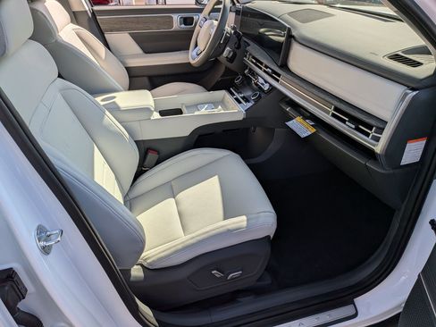 New 2026 Hyundai Santa Fe Calligraphy AWD/4WD image 25