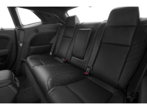 Used 2015 Dodge Challenger SRT Hellcat RWD image 17