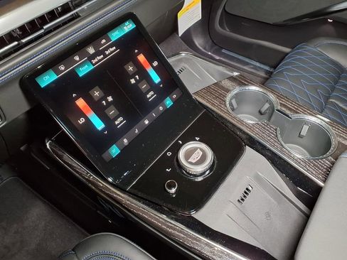 New 2026 Cadillac Escalade IQL Sport 1 AWD/4WD image 19