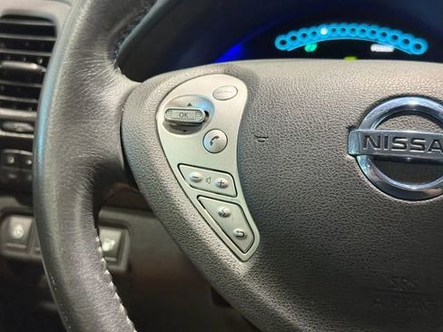 Used 2016 Nissan Leaf SL w/ Premium Package image 64