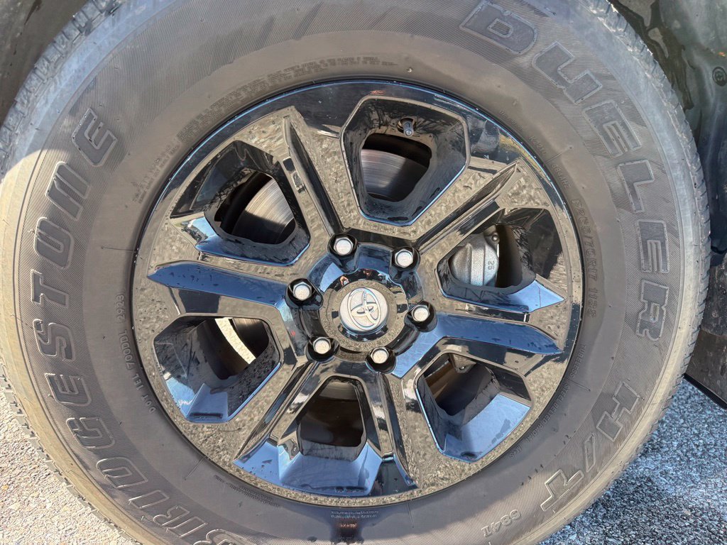 Used 2023 Toyota 4Runner SR5 Premium w/ Moonroof Package RWD image 20