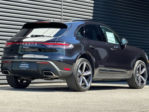 New 2026 Porsche Macan AWD/4WD image 8