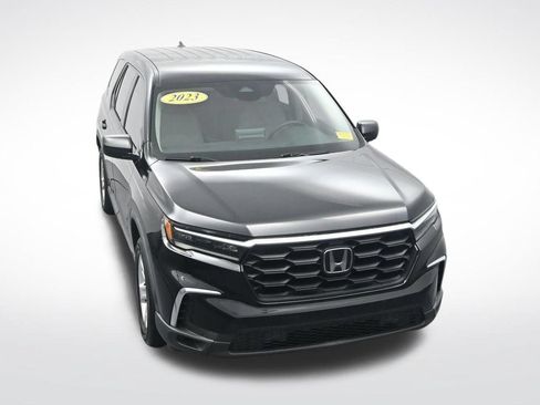 Used 2023 Honda Pilot LX image 23