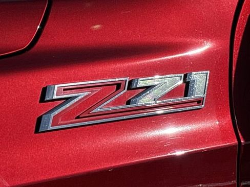 Used 2022 Chevrolet Tahoe Z71 w/ Luxury Package image 28