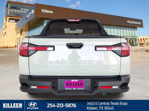 Used 2022 Hyundai Santa Cruz SEL FWD image 7