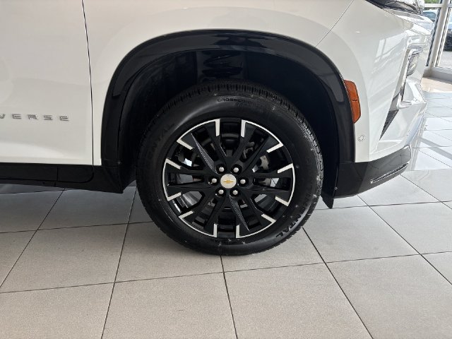 Certified 2024 Chevrolet Traverse RS FWD image 14