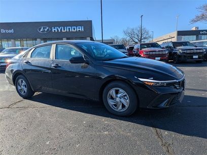 New 2026 Hyundai Elantra SE