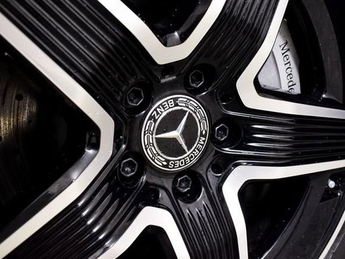 New 2026 Mercedes-Benz GLC 300 4MATIC image 17