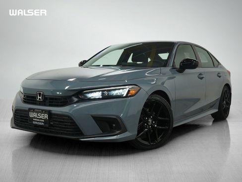 Used 2023 Honda Civic Sport image 1