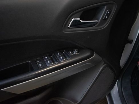 Used 2016 Chevrolet Colorado LT w/ LT Convenience Package AWD/4WD image 21