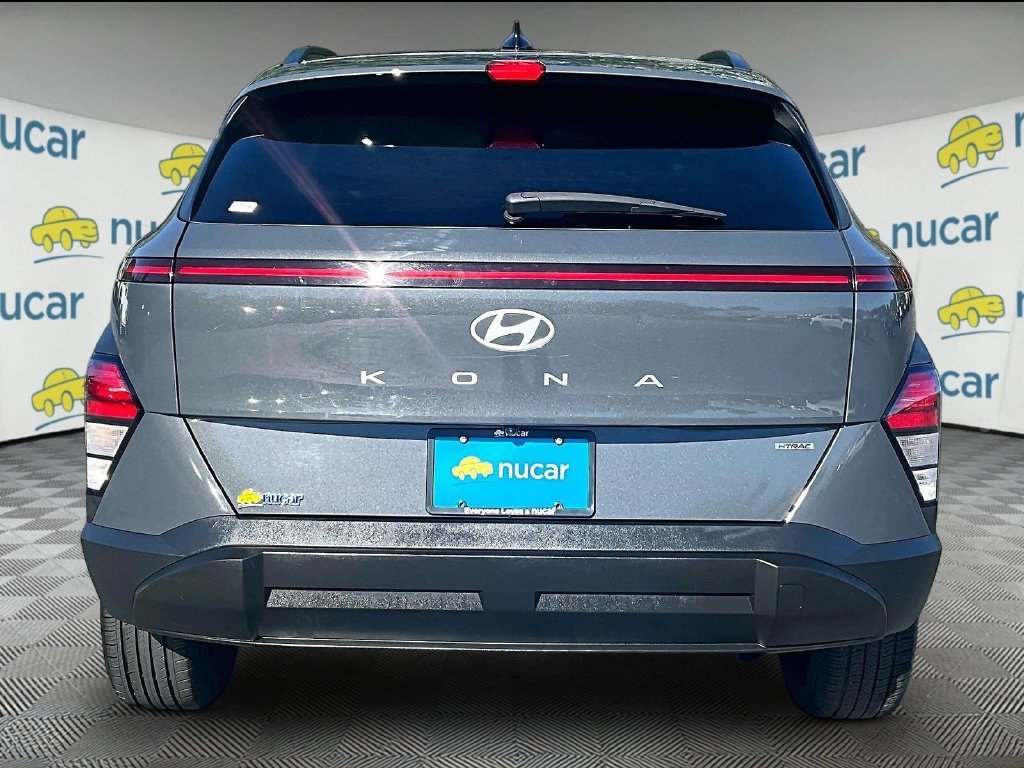 Used 2024 Hyundai Kona SEL AWD/4WD image 5