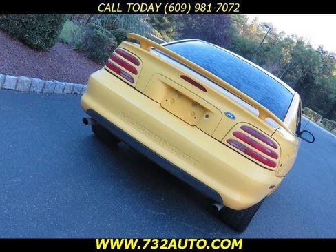 Used 1994 Ford Mustang GT image 21
