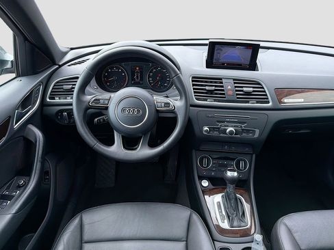 Used 2017 Audi Q3 2.0T Premium Plus w/ Premium Plus Package image 22