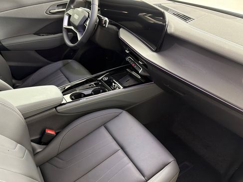 New 2026 Audi Q3 quattro 2.0T AWD/4WD image 15
