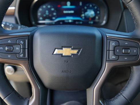 Used 2024 Chevrolet Tahoe High Country image 9