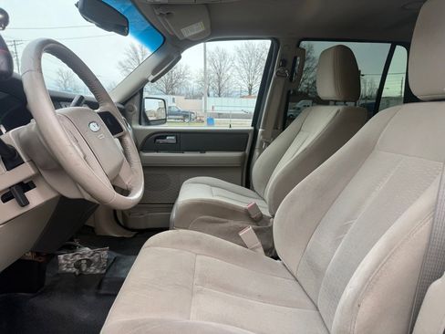 Used 2012 Ford Expedition XL w/ HD Trailer Tow Pkg image 8