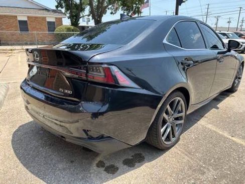 Used 2018 Lexus IS 300 F Sport w/ F Sport Package RWD image 5