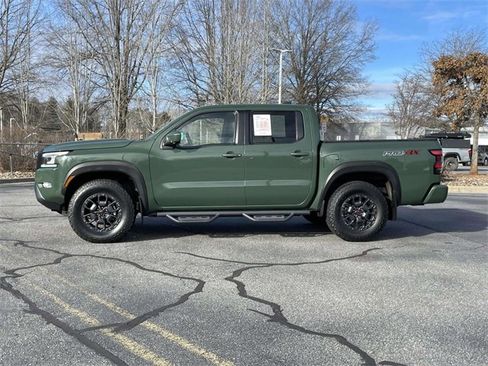 Used 2023 Nissan Frontier PRO-4X w/ Pro-4X Premium Package image 2