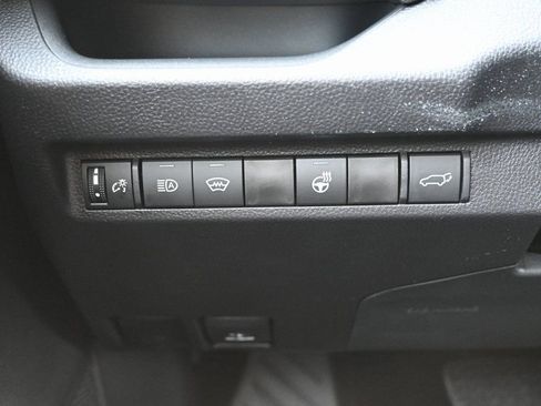 New 2025 Toyota RAV4 XLE image 29